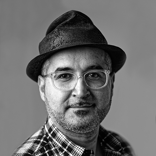 <a href=index-242.html target="_blank">Mustafa Morad</a>